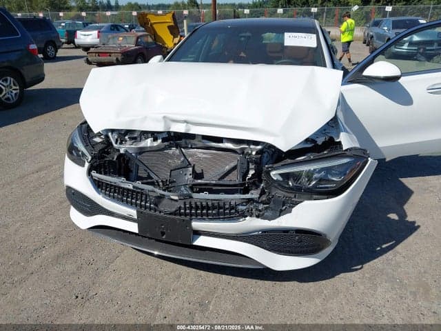 2025 MERCEDES-BENZ C 300 6