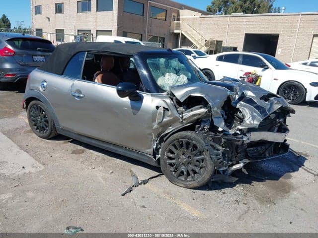 2016 MINI CONVERTIBLE COOPER