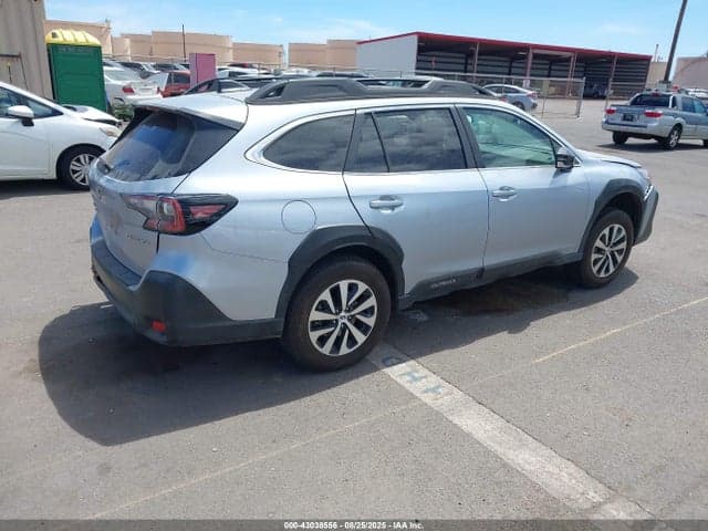 2025 SUBARU OUTBACK PREMIUM 4