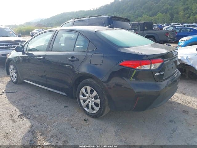 2024 TOYOTA COROLLA LE 3