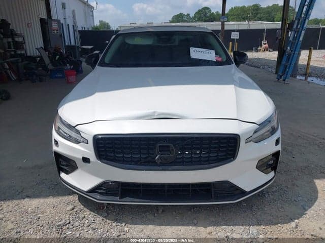 2024 VOLVO S60 B5 CORE DARK THEME 12