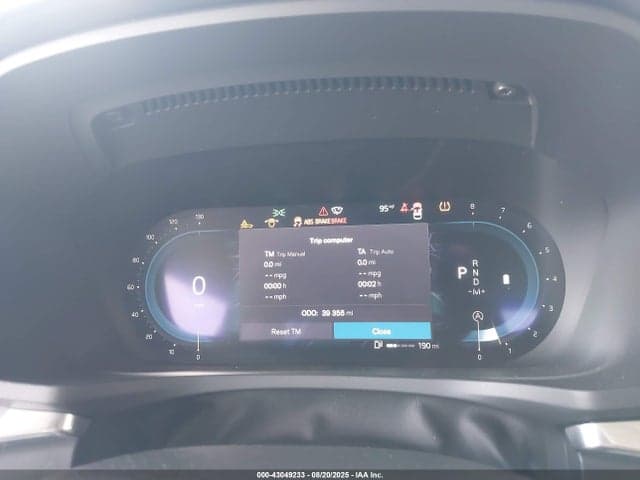 2024 VOLVO S60 B5 CORE DARK THEME 7