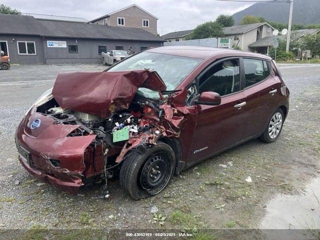 2017 NISSAN LEAF S 2