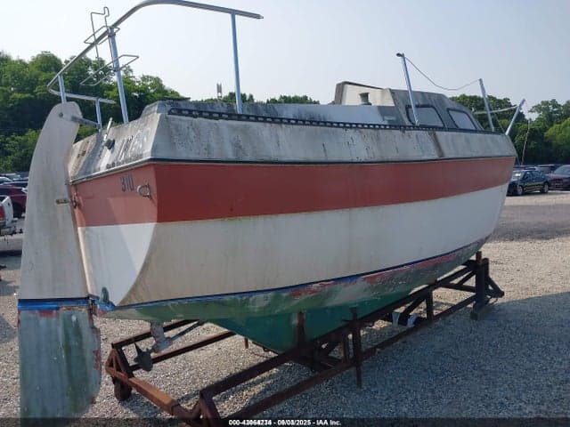 1975 OTHER BOAT 4