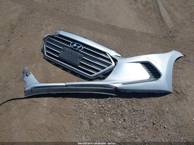 2018 HYUNDAI ELANTRA SEL 12