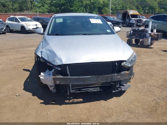 2018 HYUNDAI ELANTRA SEL 6