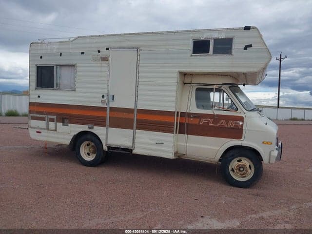 1977 DODGE TRUCK