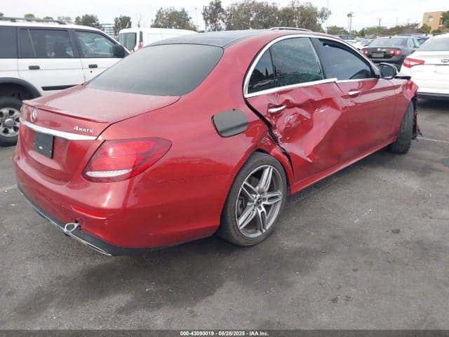 2018 MERCEDES-BENZ E 300 4MATIC 4