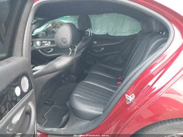 2018 MERCEDES-BENZ E 300 4MATIC 8