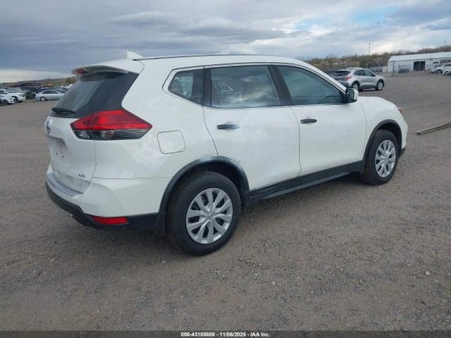 2017 NISSAN ROGUE S 4
