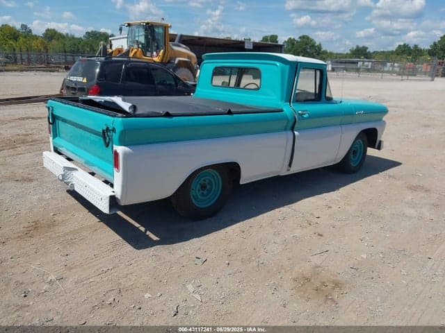 1961 CHEVROLET PICK-UP 4