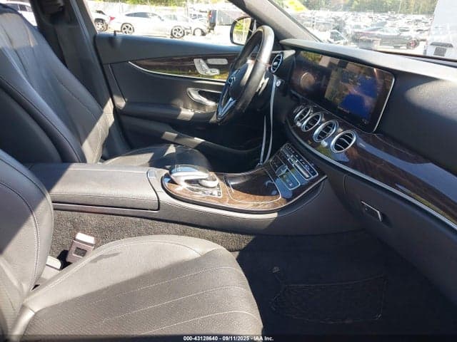 2020 MERCEDES-BENZ E 350 4MATIC 5