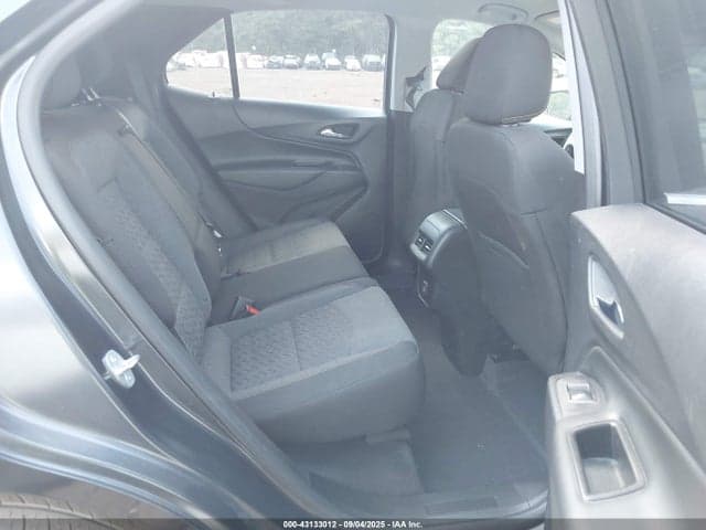 2022 CHEVROLET EQUINOX AWD 2FL 8