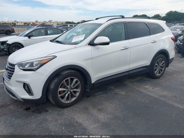 2017 HYUNDAI SANTA FE SE 2