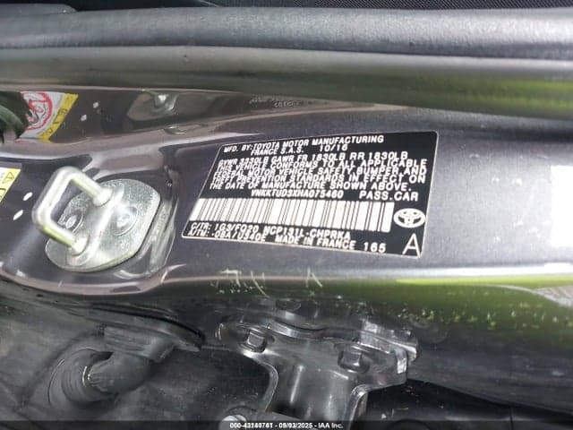 2017 TOYOTA YARIS L 9