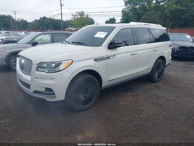 2022 LINCOLN NAVIGATOR RESERVE 2