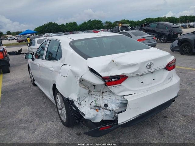 2023 TOYOTA CAMRY LE 6