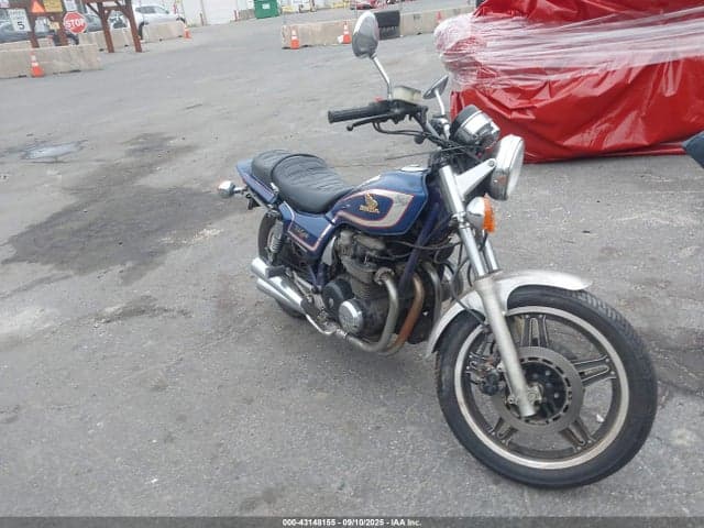 1982 HONDA CB650 SC