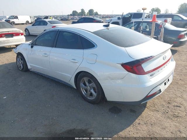 2020 HYUNDAI SONATA SE 3