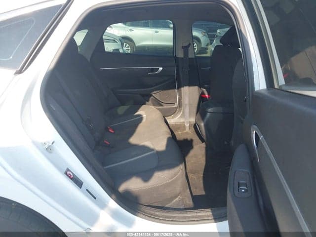 2020 HYUNDAI SONATA SE 8