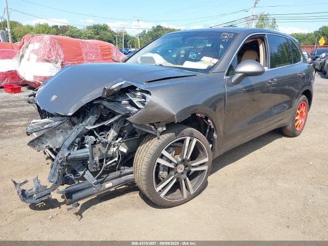 2012 PORSCHE CAYENNE 6