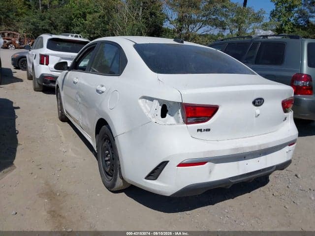 2021 KIA RIO S 3