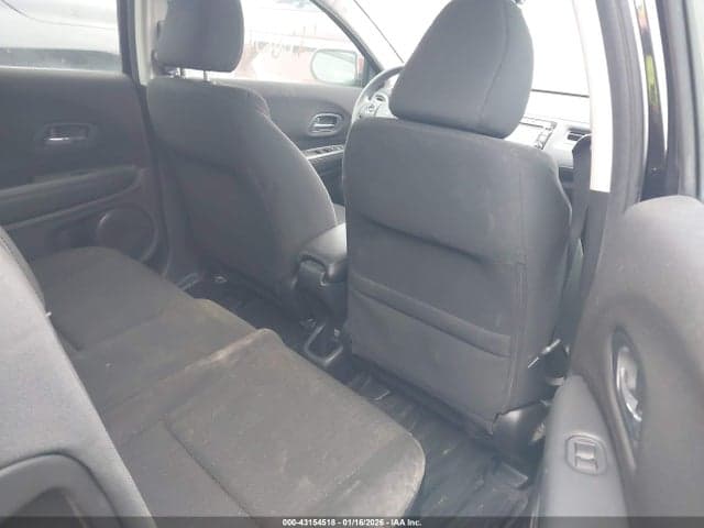 2017 HONDA HR-V LX 8
