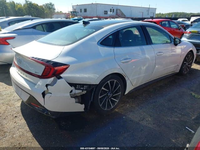 2020 HYUNDAI SONATA SEL PLUS 4