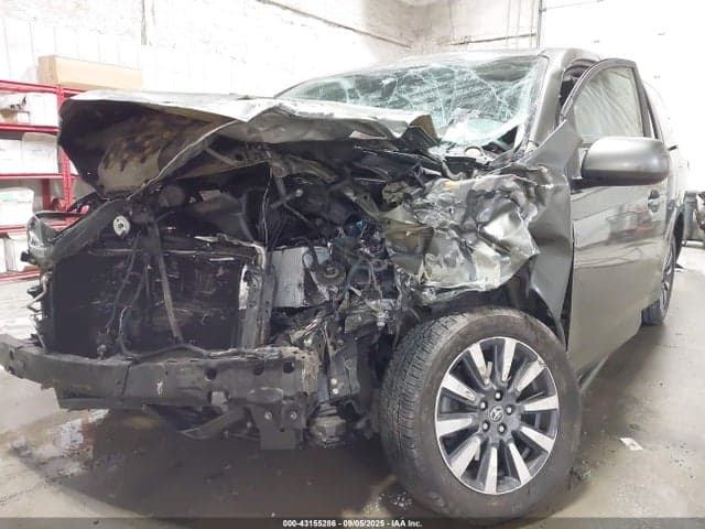 2018 TOYOTA SIENNA LE 7 PASSENGER 6