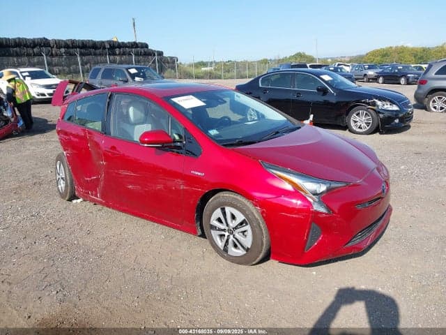 2018 TOYOTA PRIUS FOUR 1