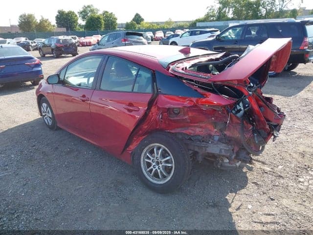 2018 TOYOTA PRIUS FOUR 3
