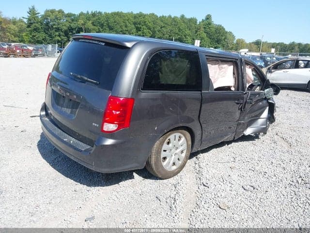 2017 DODGE GRAND CARAVAN SE 4