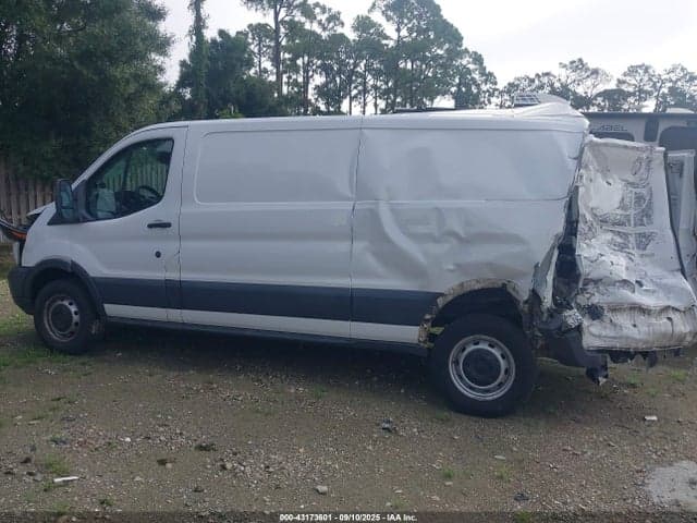 2018 FORD TRANSIT-250 14