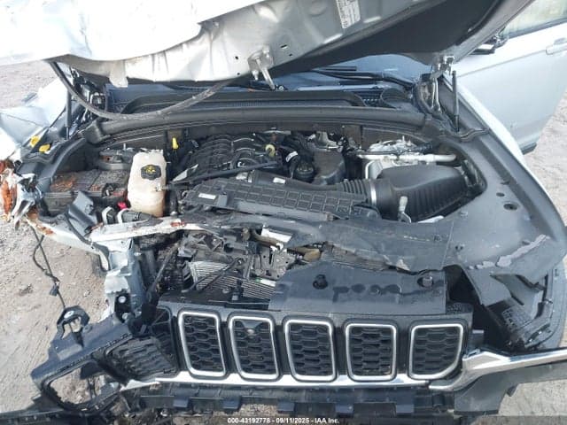 2021 JEEP GRAND CHEROKEE L LIMITED 4X4 10