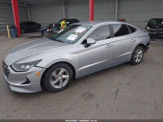 2021 HYUNDAI SONATA SE 2