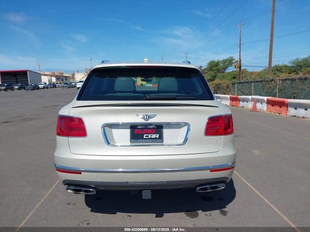 2018 BENTLEY BENTAYGA ACTIVITY EDITION/BLACK EDITION/MULLINER/ONYX EDITION/W12 17