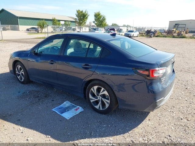 2025 SUBARU LEGACY PREMIUM 3