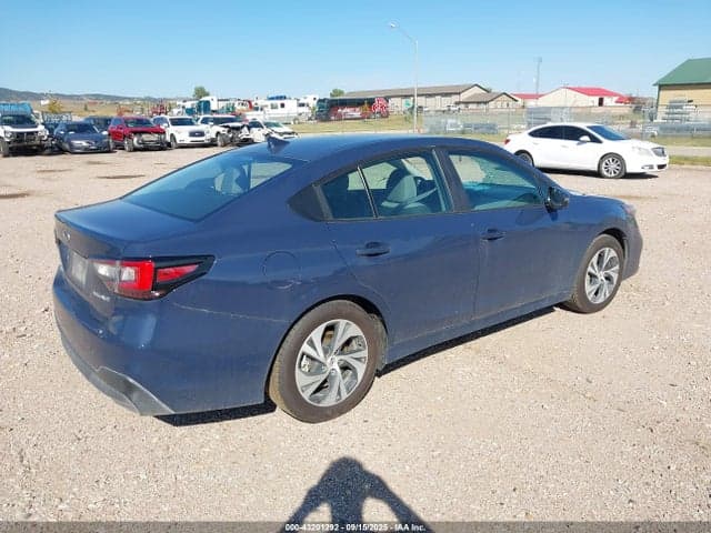 2025 SUBARU LEGACY PREMIUM 4