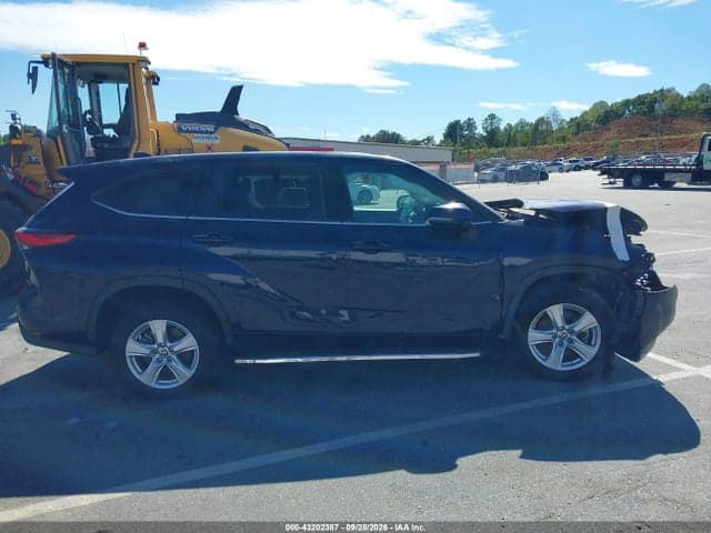 2020 TOYOTA HIGHLANDER L 13