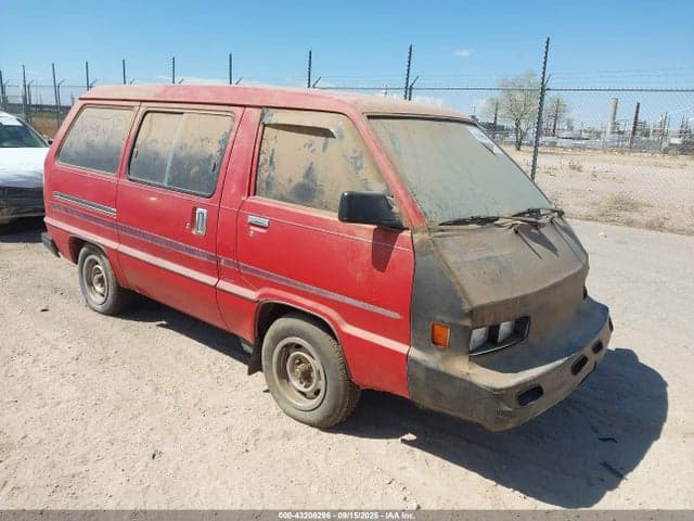 1984 TOYOTA VAN WAGON DELUXE