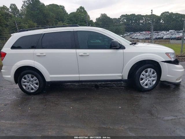 2018 DODGE JOURNEY SE 13