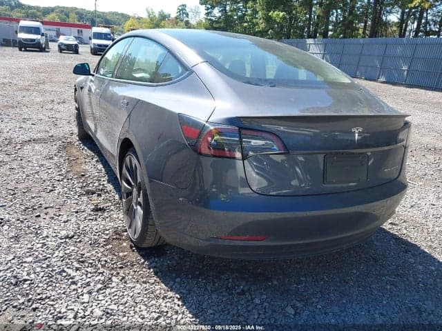 2021 TESLA MODEL 3 PERFORMANCE DUAL MOTOR ALL-WHEEL DRIVE 3