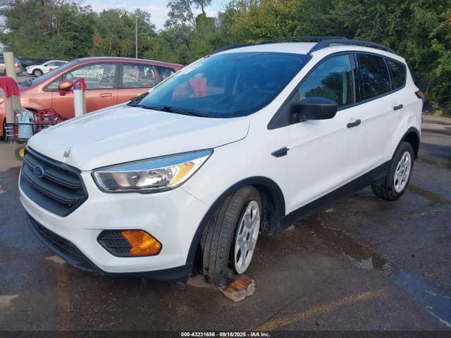 2017 FORD ESCAPE S 2