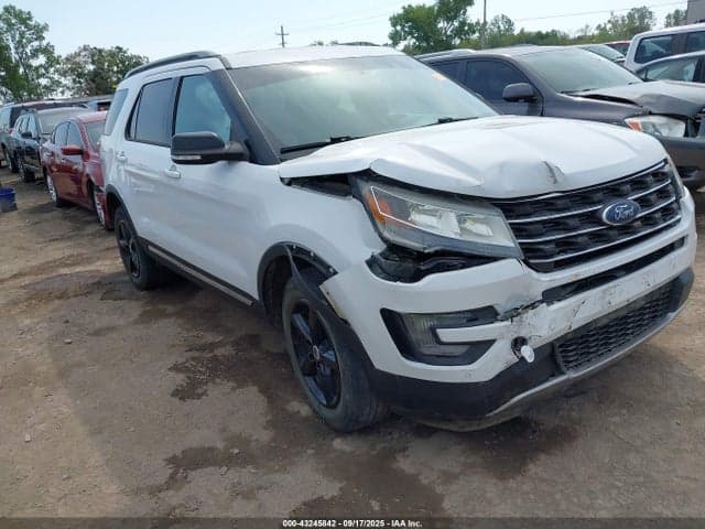2017 FORD EXPLORER XLT 1