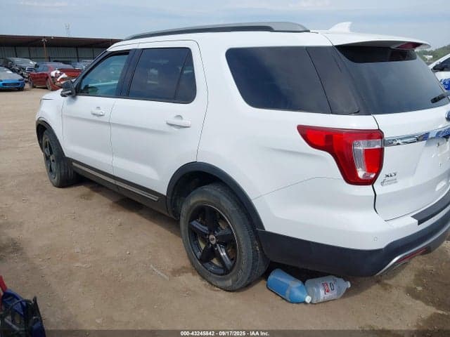 2017 FORD EXPLORER XLT 3