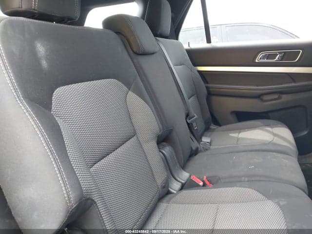 2017 FORD EXPLORER XLT 8