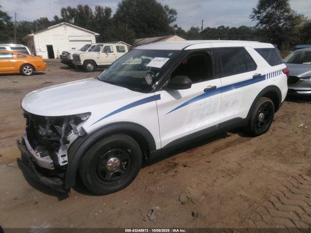 2023 FORD POLICE INTERCEPTOR 2