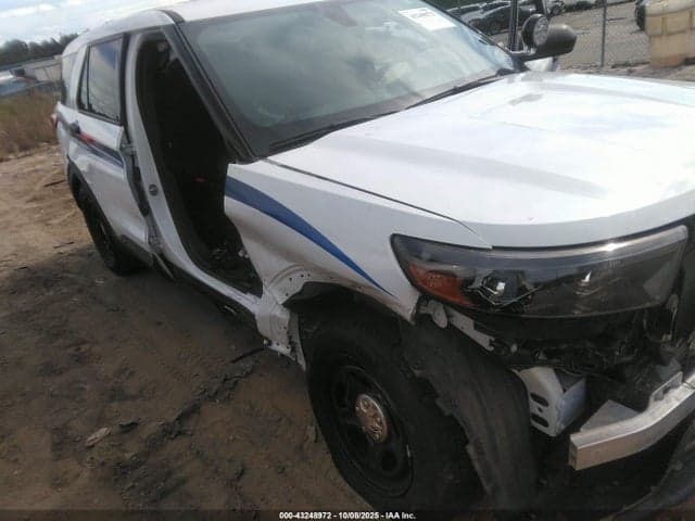 2023 FORD POLICE INTERCEPTOR 6