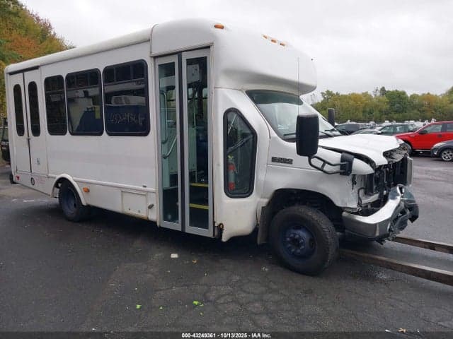 2017 FORD E-350 CUTAWAY 1