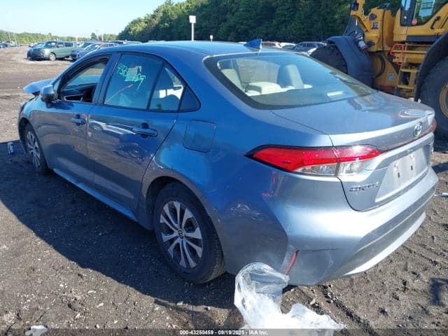2022 TOYOTA COROLLA HYBRID LE 3